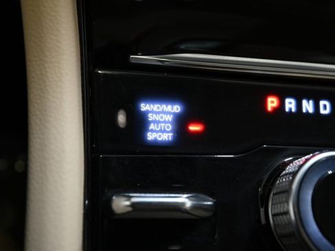 Used 2021 Jeep Grand Cherokee L Limited w/ MOPAR Finishing Package image 28