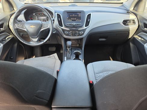 Used 2024 Chevrolet Equinox LT FWD image 19