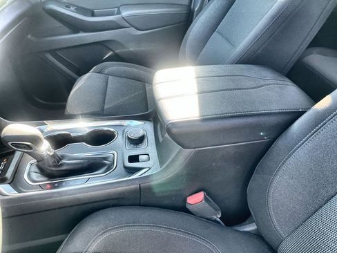 Used 2023 Chevrolet Traverse LT w/ LPO, Floor Liner Package image 26