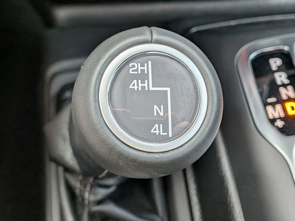 New 2026 Jeep Gladiator Rubicon AWD/4WD image 29