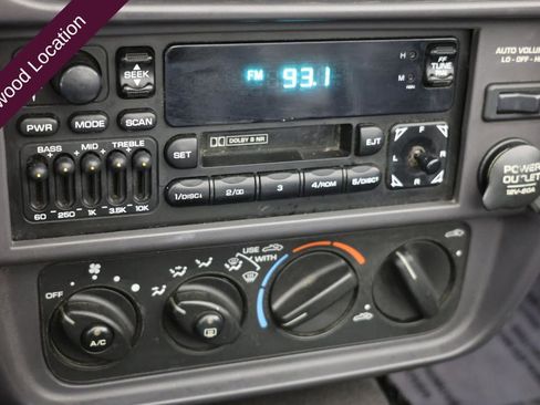 Used 2000 Plymouth Prowler image 21