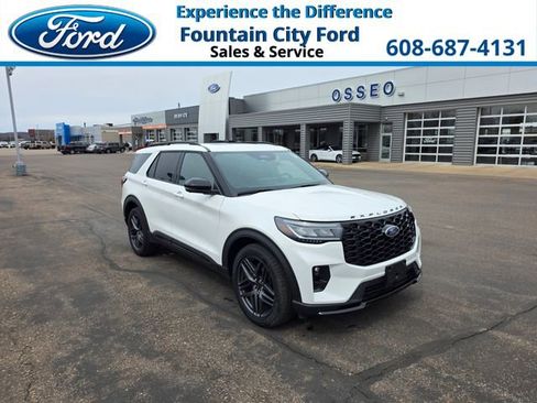 Used 2025 Ford Explorer ST AWD/4WD image 1
