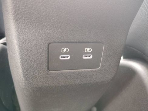 New 2026 Nissan Kicks SR FWD image 12