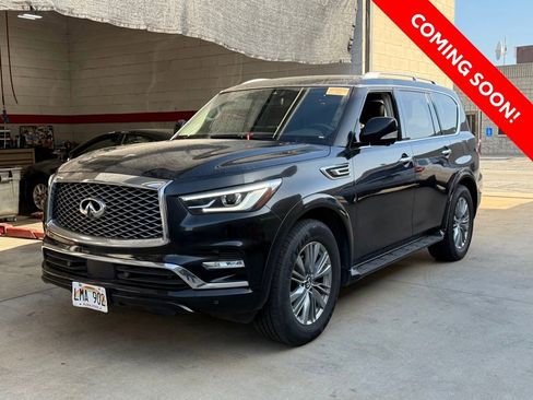 Used 2022 INFINITI QX80 Luxe image 3