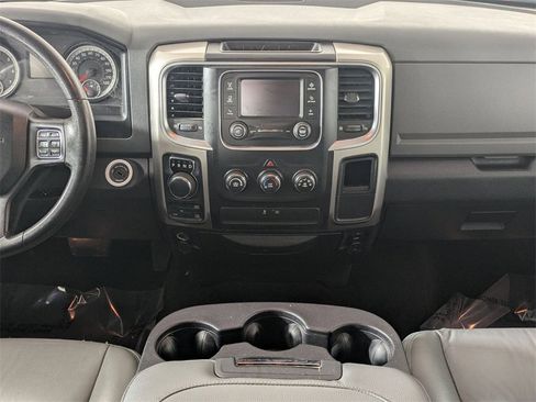 Certified 2017 RAM 1500 Classic SLT image 22