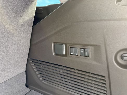 New 2026 GMC Yukon Elevation image 21