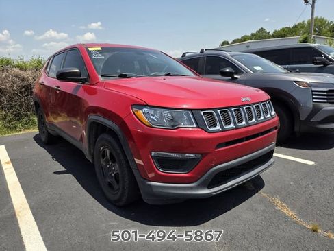 Used 2019 Jeep Compass Sport FWD image 4