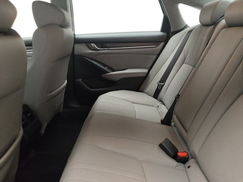 Used 2018 Honda Accord EX-L image 18