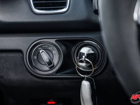 Used 2016 Porsche Cayman GT4 RWD image 69
