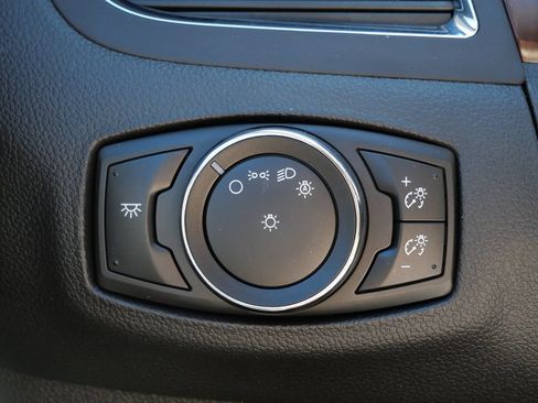 Used 2014 Ford Edge Limited w/ Equipment Group 302A AWD/4WD image 23