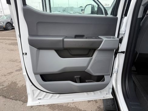 New 2026 Ford F250 XL w/ XL Chrome Package image 11