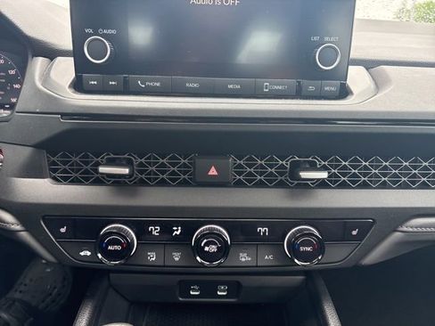 Used 2024 Honda Accord EX image 13