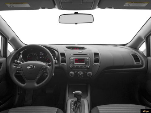 Used 2016 Kia Forte LX image 4