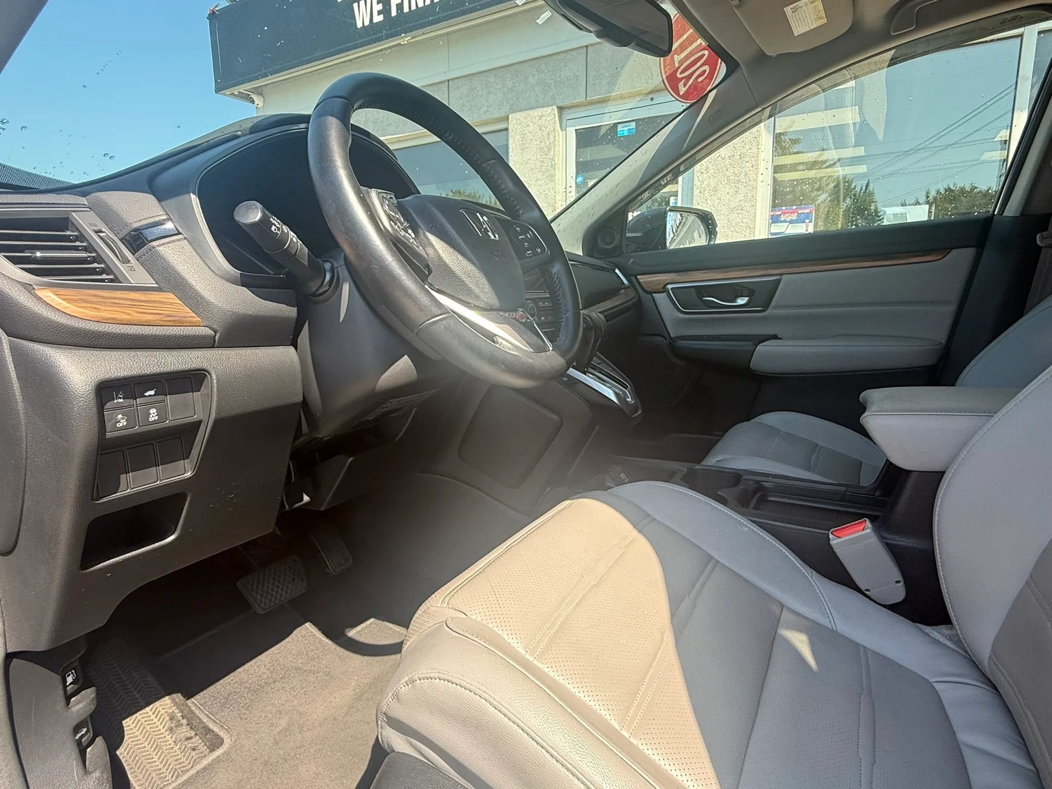 Used 2017 Honda CR-V EX-L image 10
