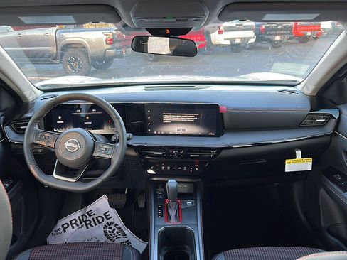 New 2026 Nissan Kicks SR w/ Cold Weather Package image 16