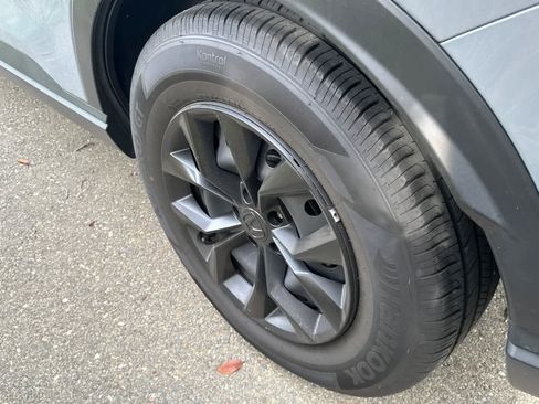 Used 2024 Honda CR-V LX image 18