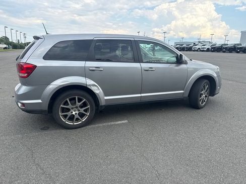Used 2019 Dodge Journey GT AWD/4WD image 2