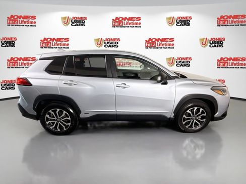 Certified 2023 Toyota Corolla Cross AWD Hybrid image 17