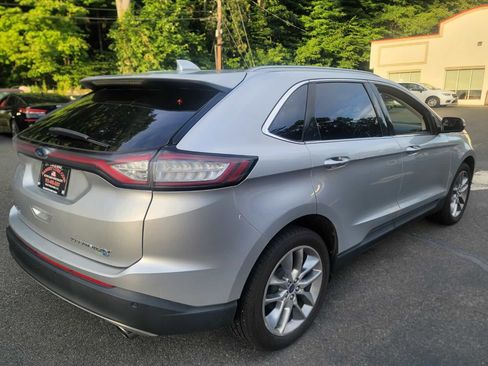 Used 2015 Ford Edge Titanium w/ Technology Package AWD/4WD image 2
