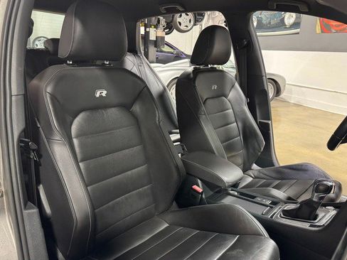 Used 2015 Volkswagen Golf R 4-Door AWD/4WD image 35