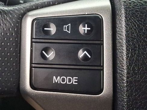 Used 2012 Toyota 4Runner Limited image 22