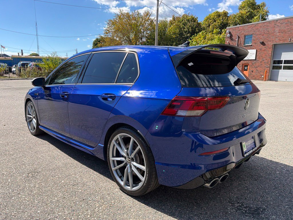 Used 2024 Volkswagen Golf R AWD/4WD image 5