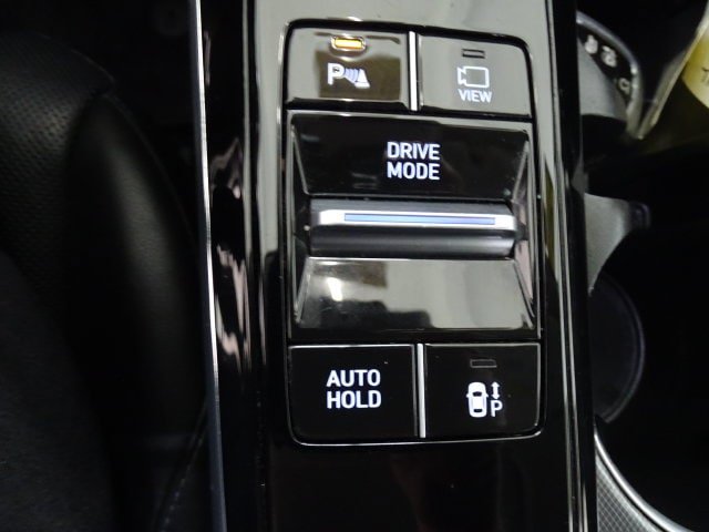 Used 2020 Hyundai Sonata Limited FWD image 12