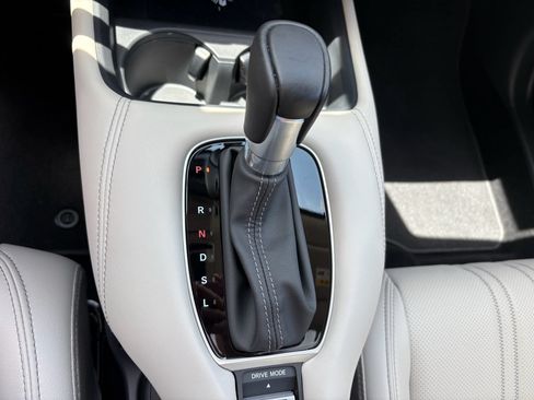 Certified 2026 Honda HR-V EX-L image 21