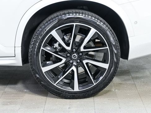 Certified 2023 Volvo XC90 B6 Plus w/ Protection Package Premier AWD/4WD image 43