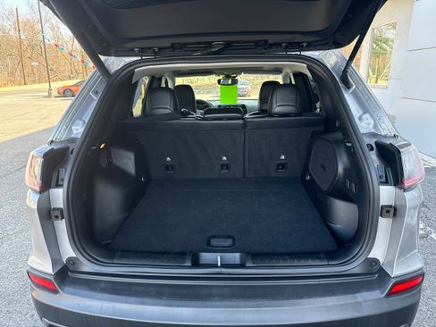 Certified 2022 Jeep Cherokee Trailhawk w/ Sun, Sound & Nav Group image 10