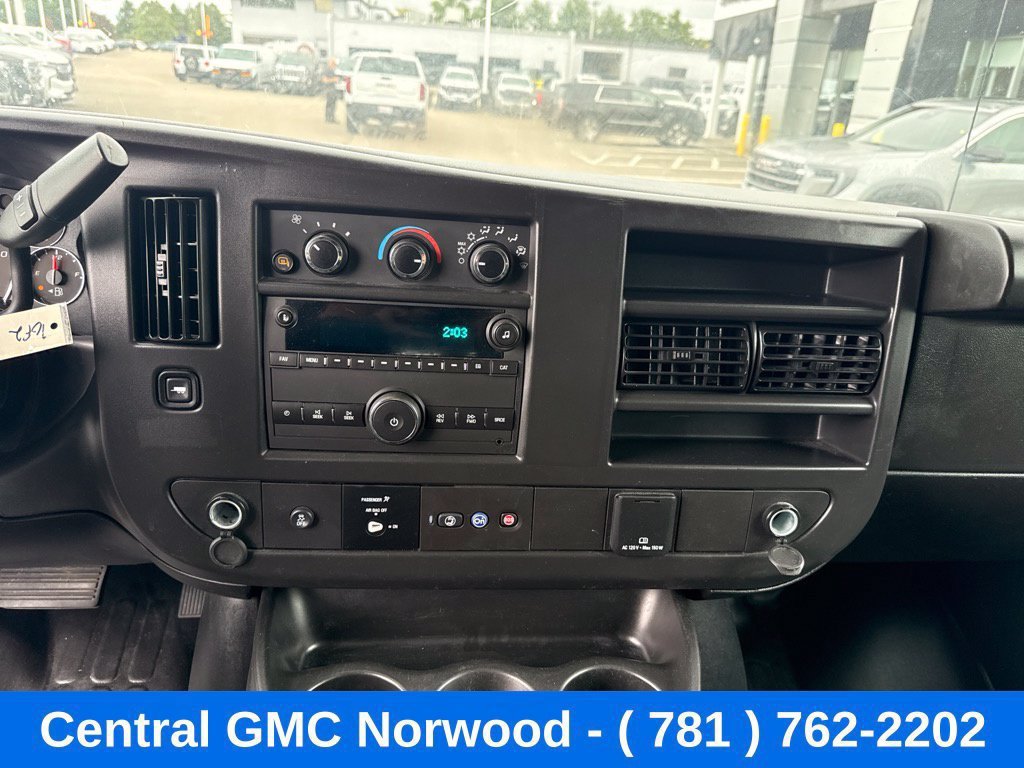 Used 2025 Chevrolet Express 2500 w/ Driver Convenience Package RWD image 22
