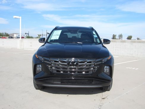 Used 2023 Hyundai Tucson Limited w/ Cargo Package image 3