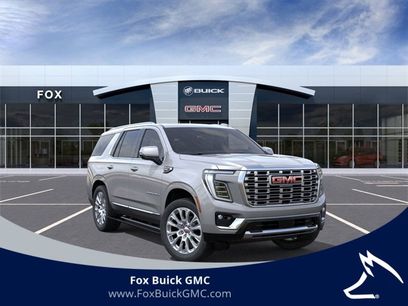 New 2026 GMC Yukon Denali w/ Sun & Power Step Package