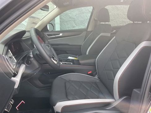 New 2026 Volkswagen Atlas Peak Edition AWD/4WD image 23