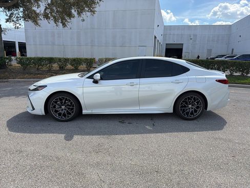 Used 2025 Toyota Camry XSE image 2