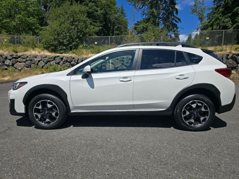 Used 2020 Subaru Crosstrek 2.0i Premium AWD/4WD image 3