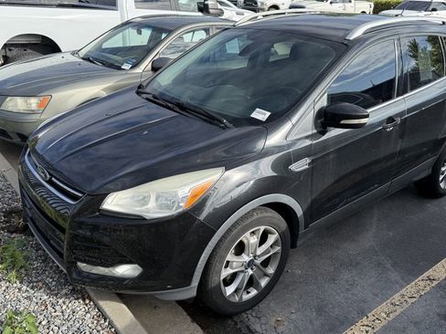 Used 2015 Ford Escape Titanium AWD/4WD image 2