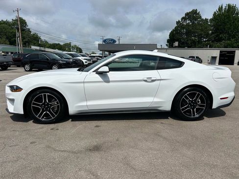 Used 2023 Ford Mustang Premium image 10