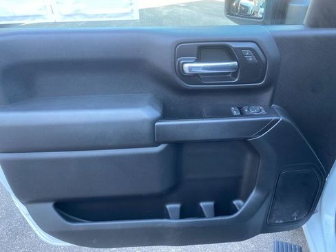 Used 2020 Chevrolet Silverado 2500 W/T w/ WT Convenience Package image 11