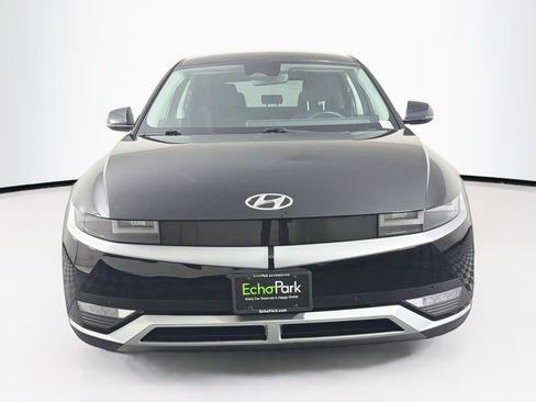 Used 2024 Hyundai Ioniq 5 SEL RWD image 2