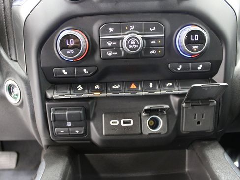 Used 2022 Chevrolet Silverado 1500 RST w/ All Star Edition Plus image 32