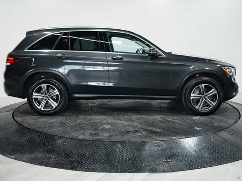Used 2022 Mercedes-Benz GLC 300 4MATIC image 5