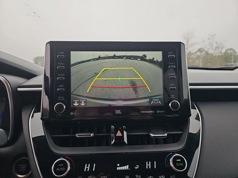 Used 2022 Toyota Corolla Cross XLE image 22