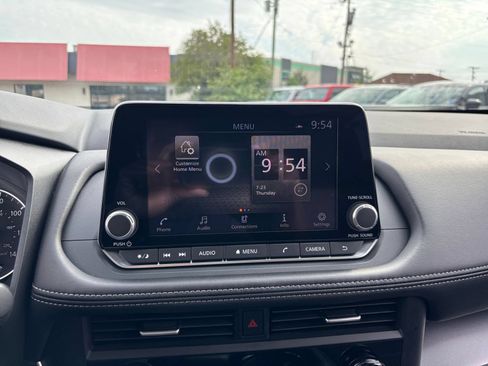 Used 2026 Nissan Rogue SV AWD/4WD image 20