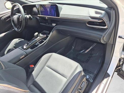 Certified 2025 Toyota Crown Signia AWD/4WD image 20