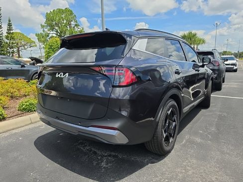 Certified 2026 Kia Sportage EX w/ EX Panorama Roof Package FWD image 14