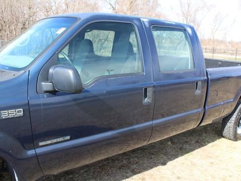 Used 2001 Ford F350 XL image 9