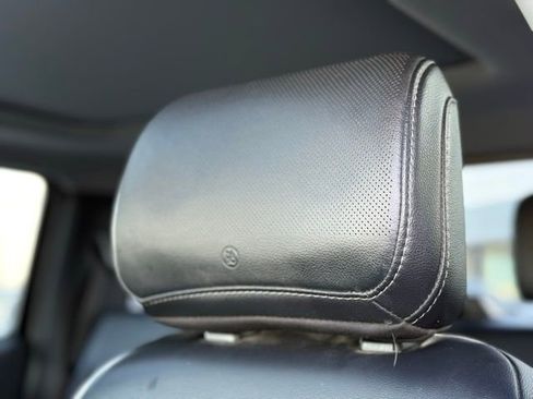 Used 2023 Ford F250 Lariat w/ Lariat Ultimate Package image 11