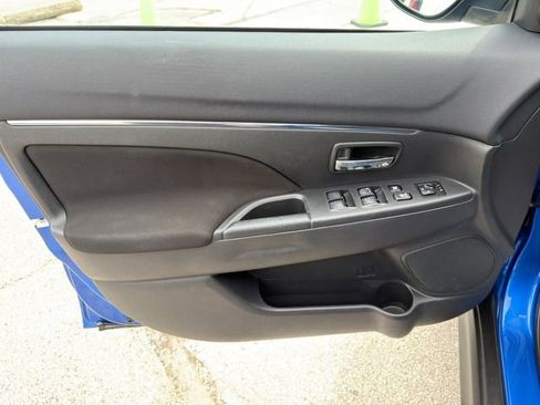Used 2017 Mitsubishi Outlander Sport ES FWD image 14