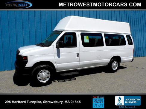 Used 2014 Ford E-250 and Econoline 250 Extended w/ Power Group image 1